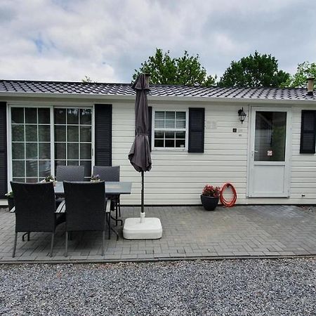 Chalet Valkenbosch Groenvink 85 Oisterwijk Buitenkant foto